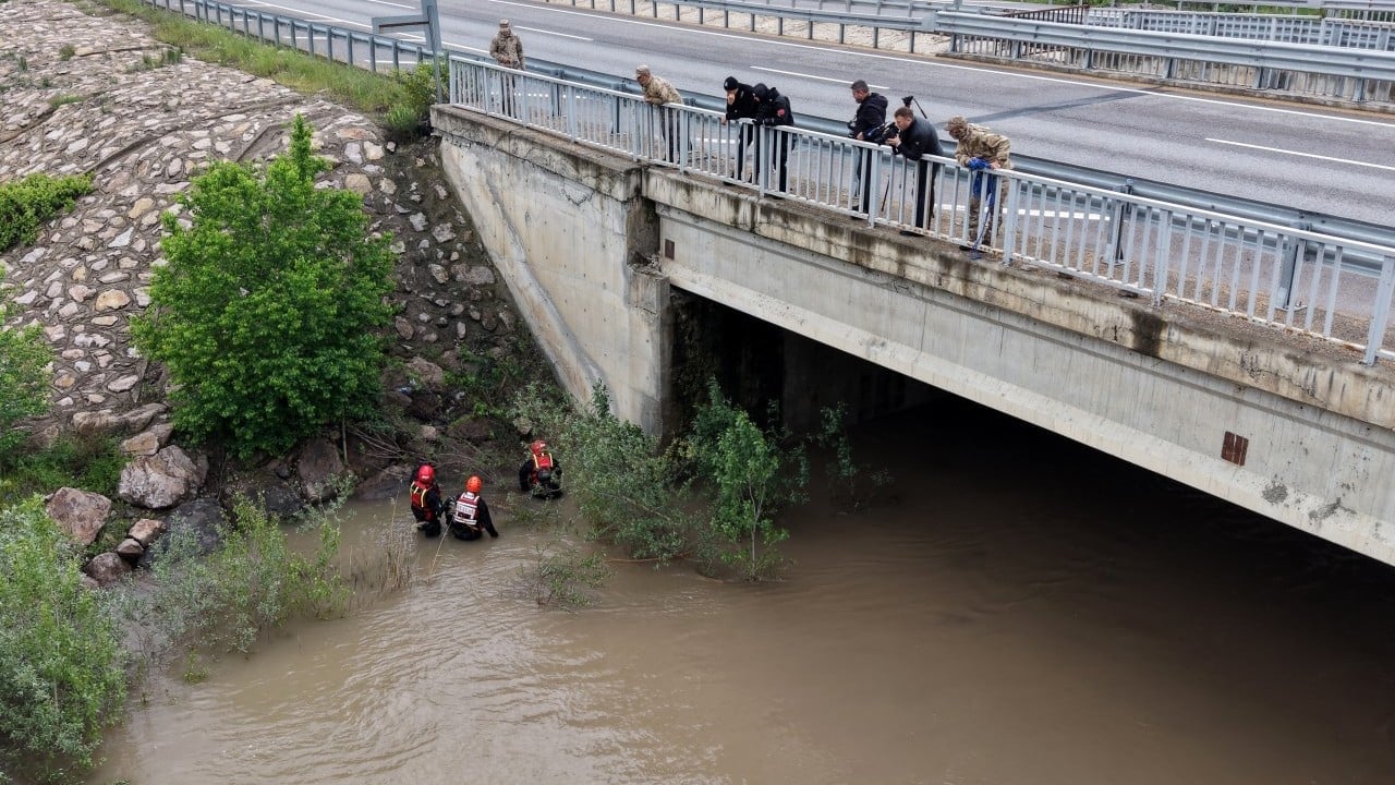 Foto - Kazadan sonra kayboldu! Sivas'ta 18 yaşındaki genç için seferber oldular