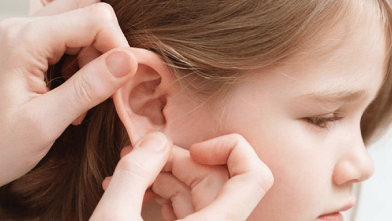 KBB uzmanı açıkladı: Çocuklarda kulakta sıvı birikimi sessiz ilerleyebilir
