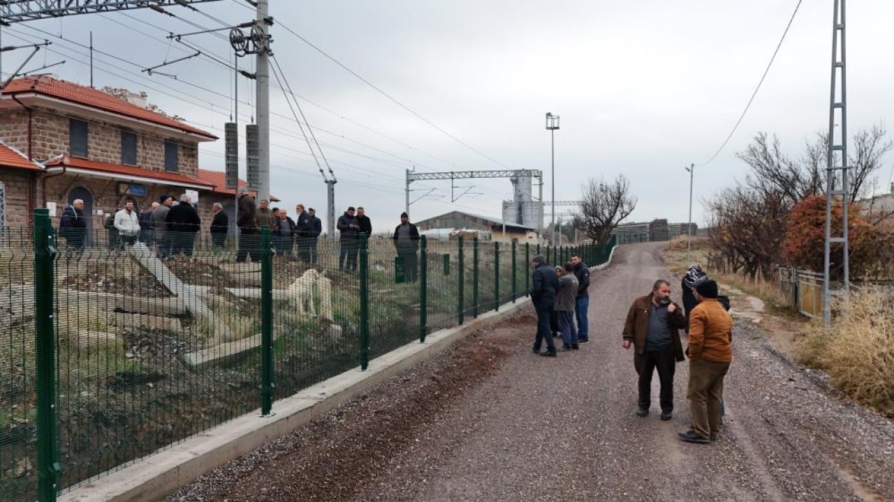 Foto - Kemal Sunal'ın propaganda filmi gerçek oldu