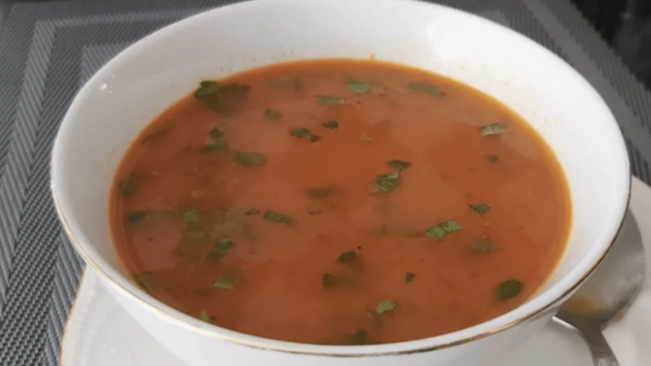 Foto - Kemik suyu veya tarhana değil bakın hangisi! Bu çorbayı içen üşümek bilmiyor