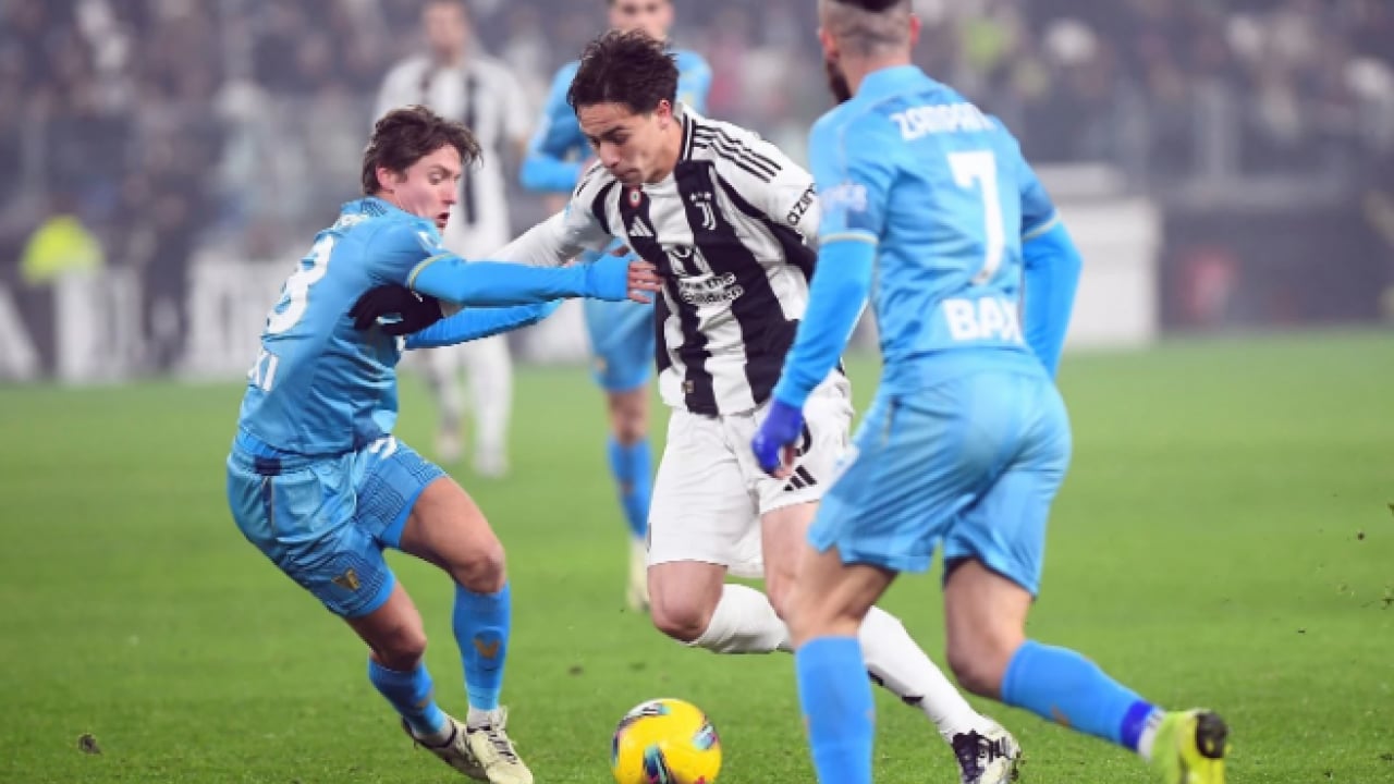 Foto - Kenan Yıldız, Juventus efsanesini geride bıraktı