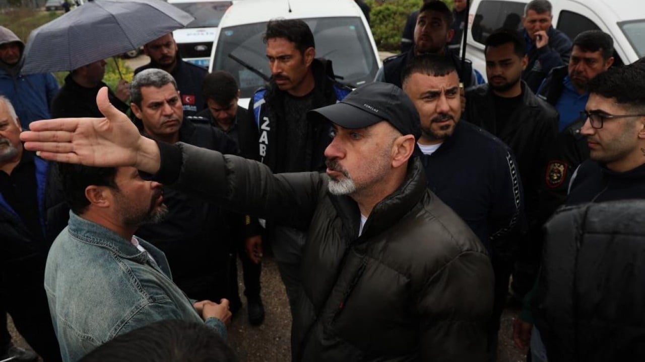 Foto - Kendi eliyle yaptığı evi kendi eliyle yaktı