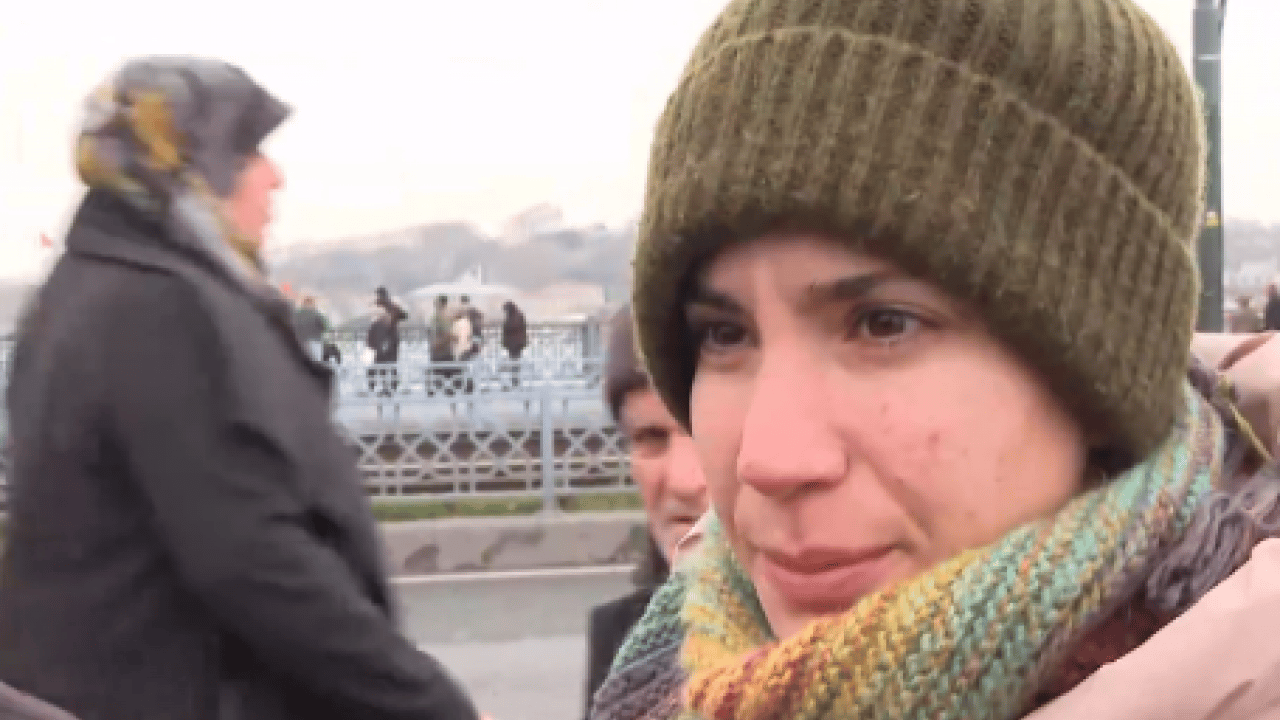 Foto - Galata'yı karıştıran veganın ilk vukuatı değilmiş: Anne ve babasına yaptığı kan dondurdu!