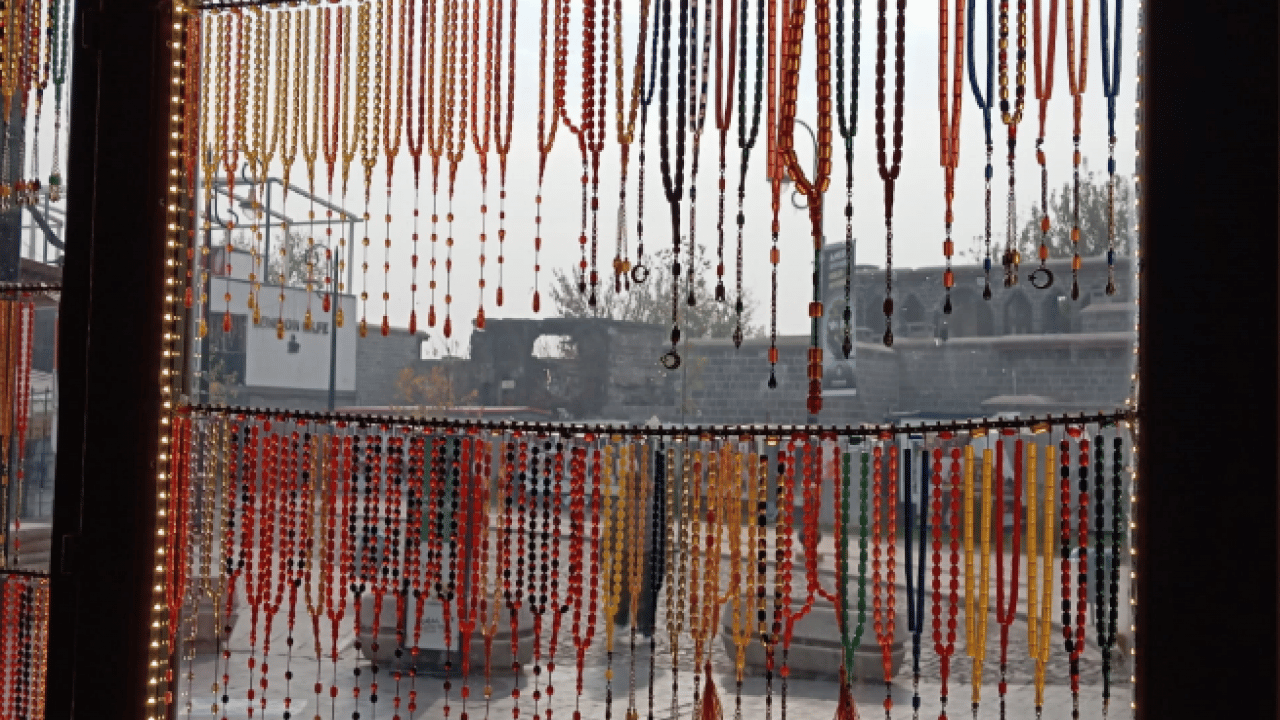 Foto - Kendi imkanıyla üretiyor: Tanesini 40 bin liradan satıyor!