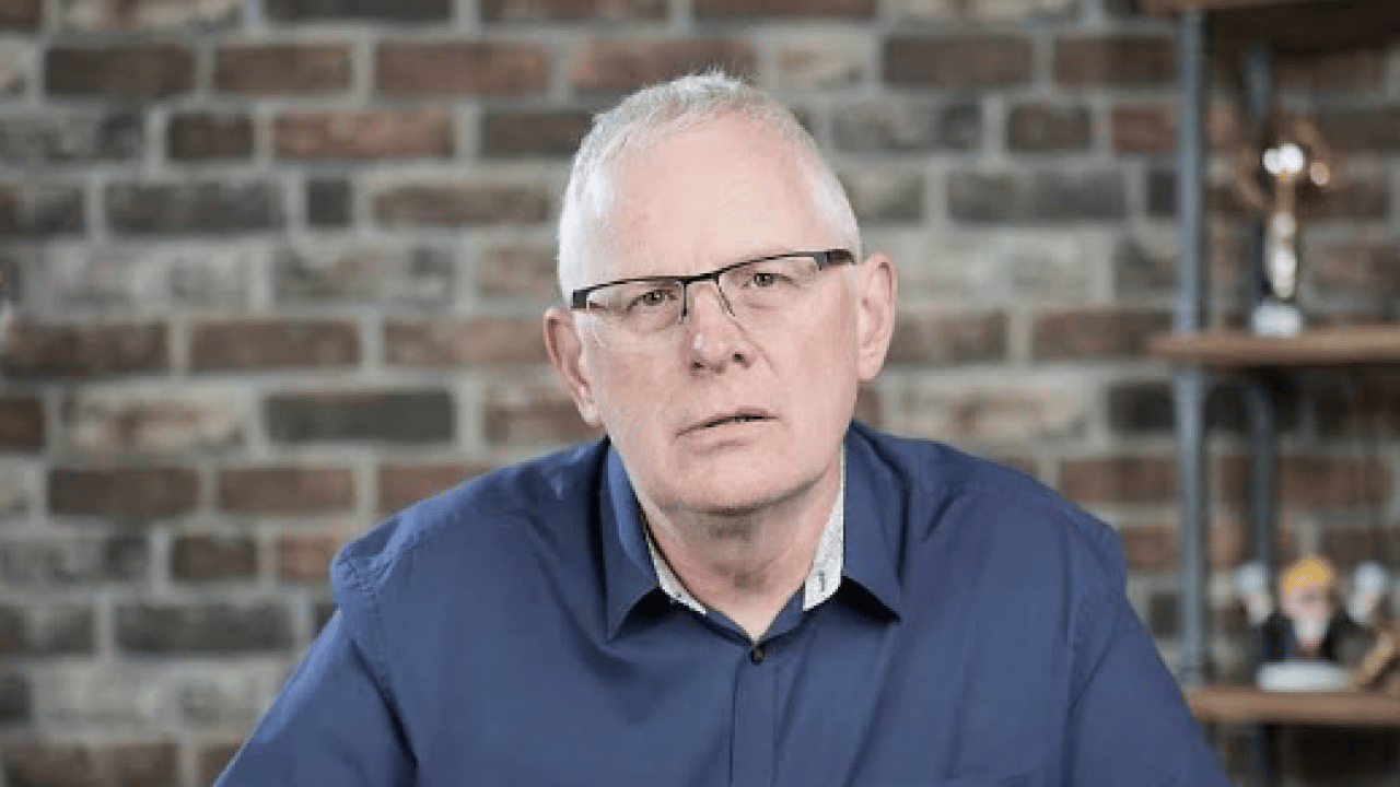 Kendi servetini yapan milyoner 'Tek Büyük Kuralını' açıkladı! Ünlü ismin yeni beklenmedik itirafı gündeme oturdu