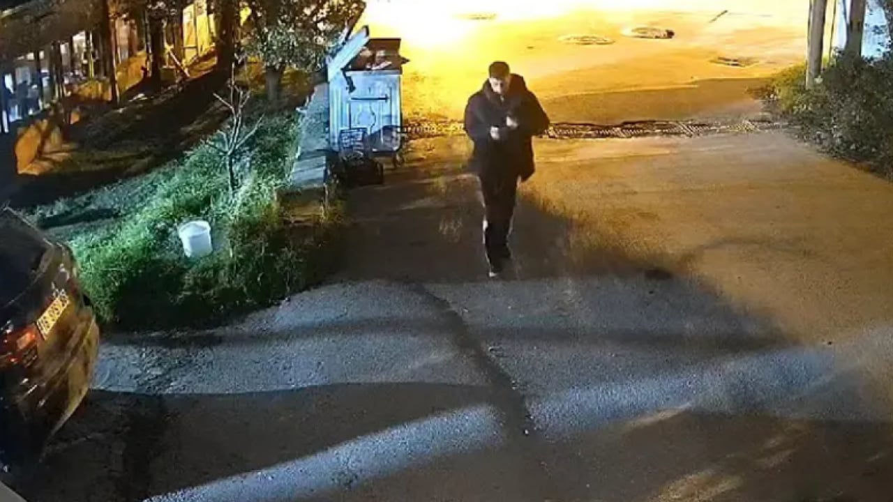 Foto - Kendilerini polis olarak tanıtıp 100 milyon lira dolandırdılar! Vurgundan sonra tatlı ikram ettiler