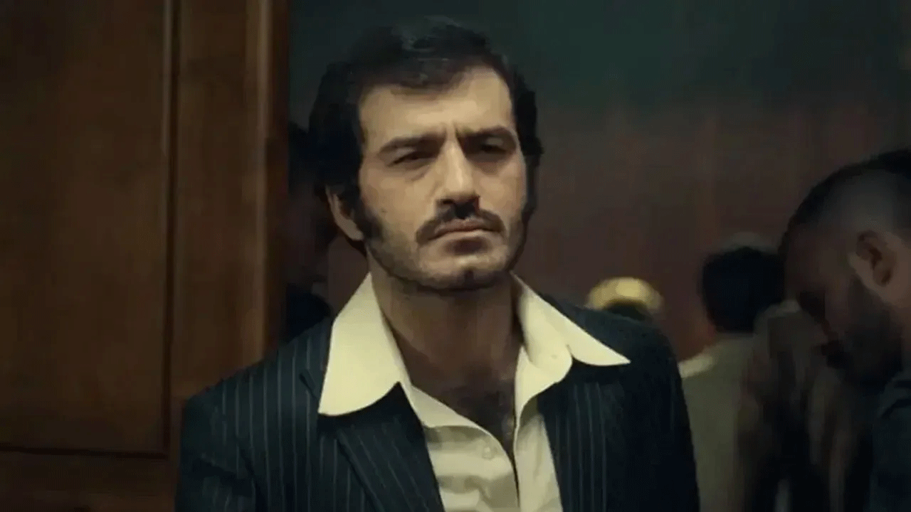 Foto - Kendini rolüne kaptırıp sağa sola racon kesiyordu... Hakim karşısına çıkacak