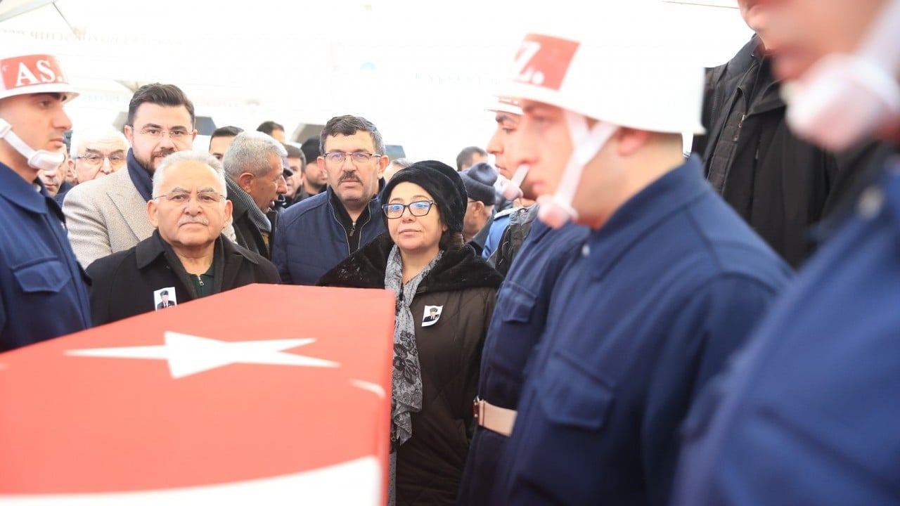 Foto - Kendisini kurtaran Kıbrıs gazisini son yolculuğunda yalnız bırakmadı