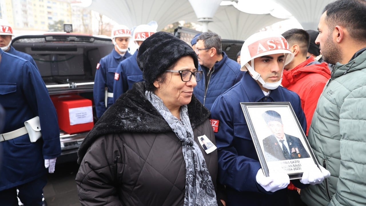 Foto - Kendisini kurtaran Kıbrıs gazisini son yolculuğunda yalnız bırakmadı