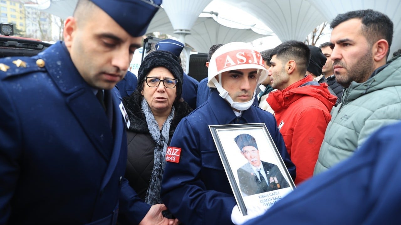 Foto - Kendisini kurtaran Kıbrıs gazisini son yolculuğunda yalnız bırakmadı