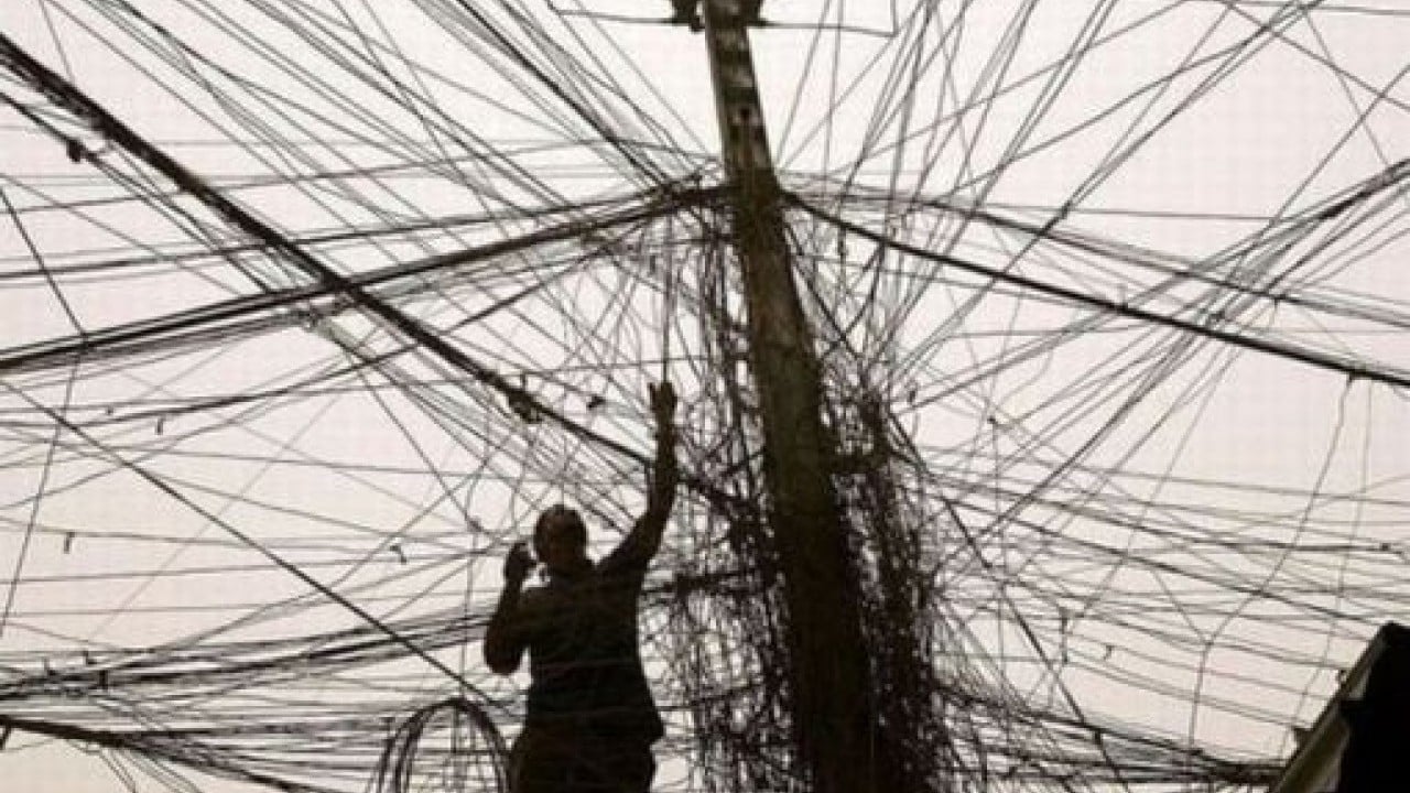 Foto - Kentte kaçak trafo patlaması! Elektrik kullanılıyor, fatura ödenmiyor