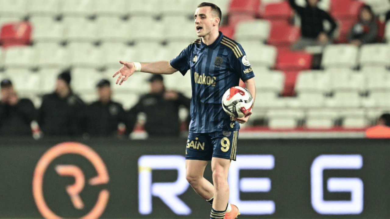 Foto - Kerem Aktürkoğlu kararı Fenerbahçe'nin başına bela olacak! Gözler şimdi Tedesco'da...