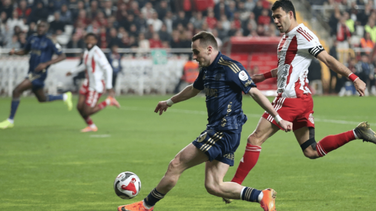 Foto - Kerem Aktürkoğlu kararı Fenerbahçe'nin başına bela olacak! Gözler şimdi Tedesco'da...