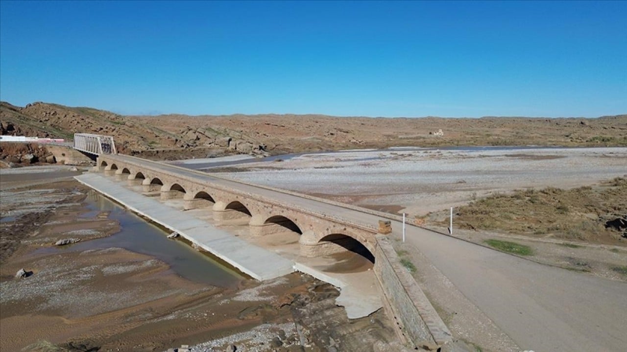 Kerkük'ün gözbebeği tarihi Osmanlı Köprüsü! Yıllara ve sellere rağmen dimdik ayakta