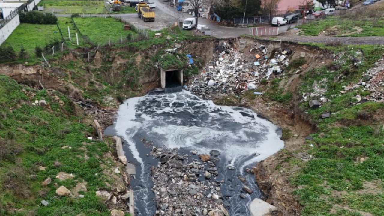 Kesilen ceza fayda etmedi! CHP’li İSKİ Marmara'yı pisletmeye devam ediyor