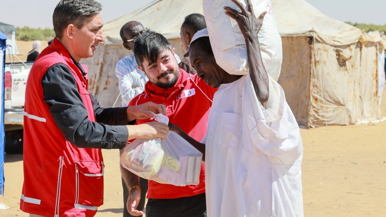 Foto - Keyfî katliamların yapıldığı Sudan’ın yardımına Türkiye koştu