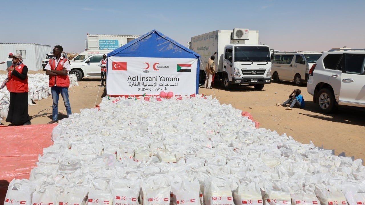 Keyfî katliamların yapıldığı Sudan’ın yardımına Türkiye koştu