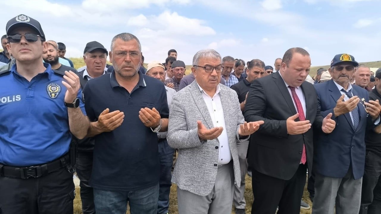 Foto - Kıbrıs gazisine son görev