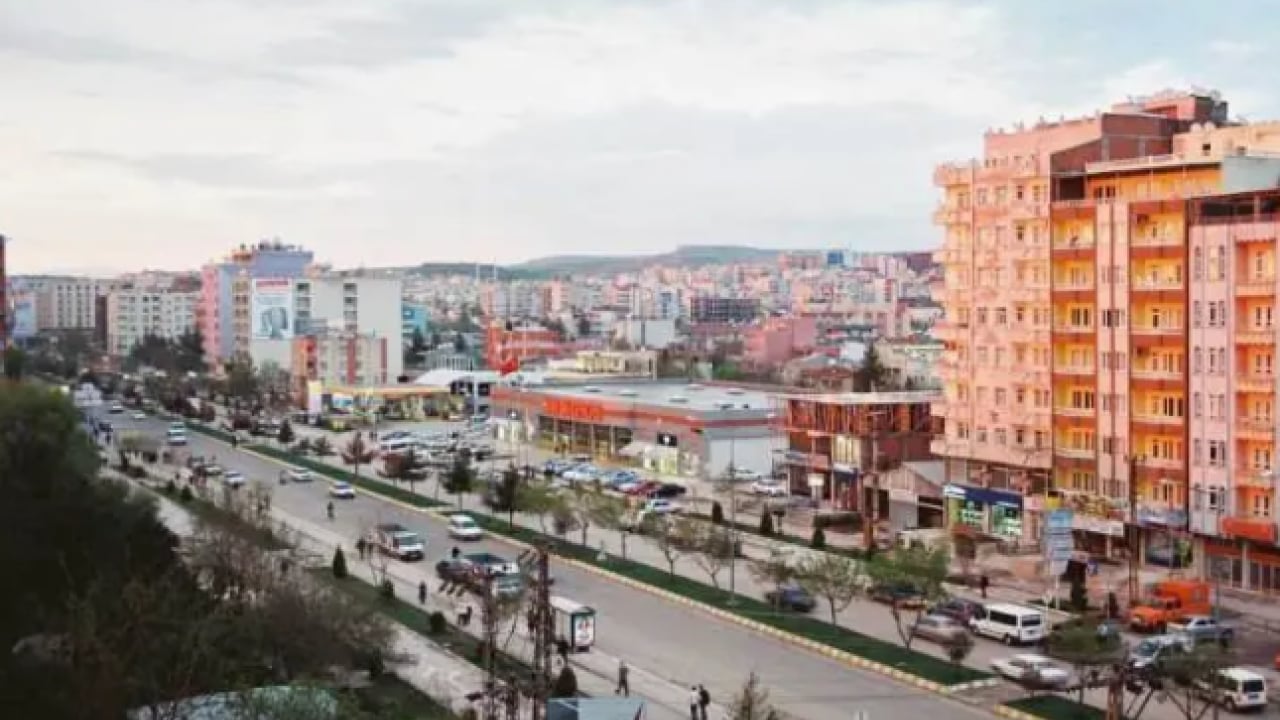 Foto - Kıl payı il oldu: İşte Türkiye'de sonradan il olan ilçeler!