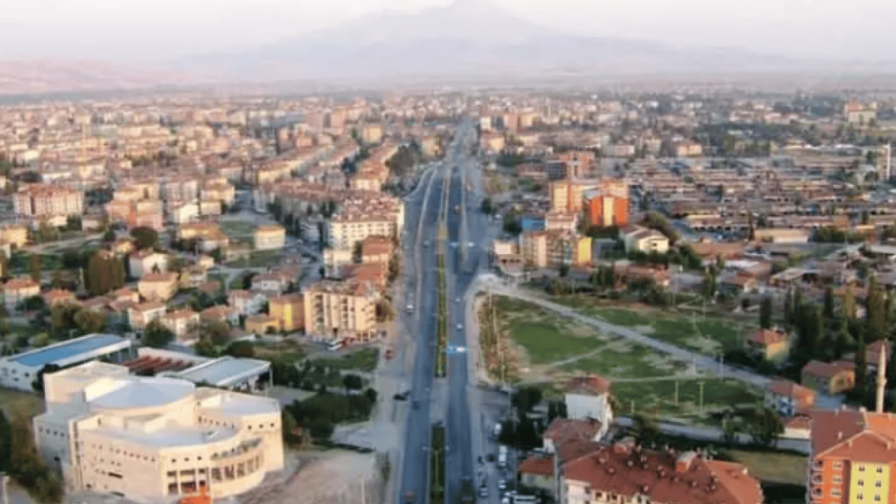 Foto - Kıl payı il oldu: İşte Türkiye'de sonradan il olan ilçeler!