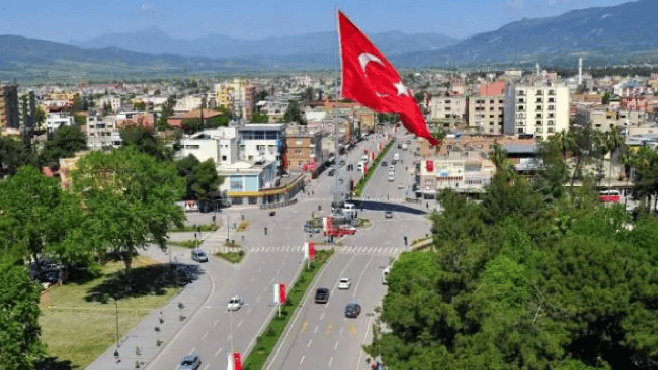 Foto - Kıl payı il oldu: İşte Türkiye'de sonradan il olan ilçeler!