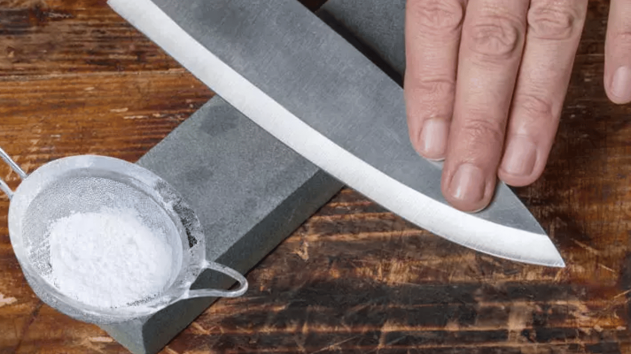 Kılıçtan daha keskin hale gelecek! Körelen bıçakları keskinleştirmenin kolay yolu