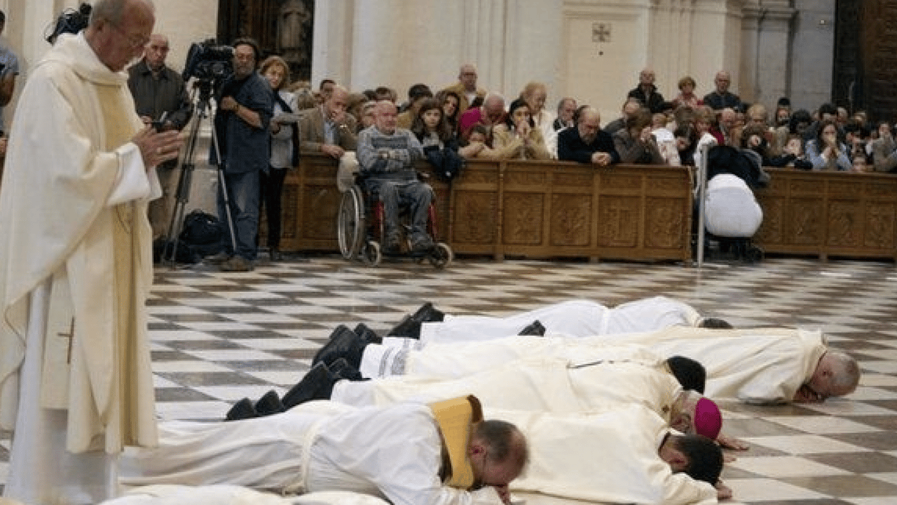 Foto - Kilise tarihinin en büyük Çocuk istismarı dosyalarından biri arabuluculukta! 1300 mağdur a 300 milyon dolarlık tazminat!