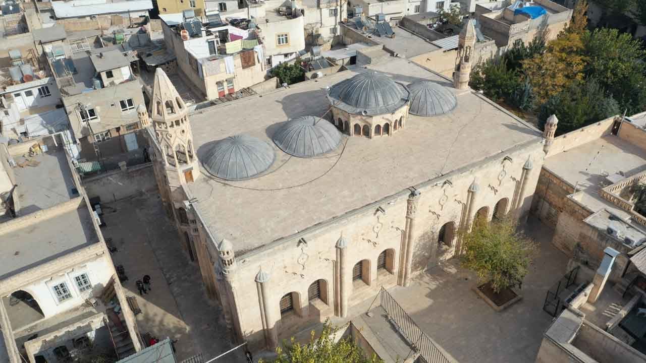 Kiliseden cezaevine… Fırfırlı Camii’nin tarihi yolculuğu