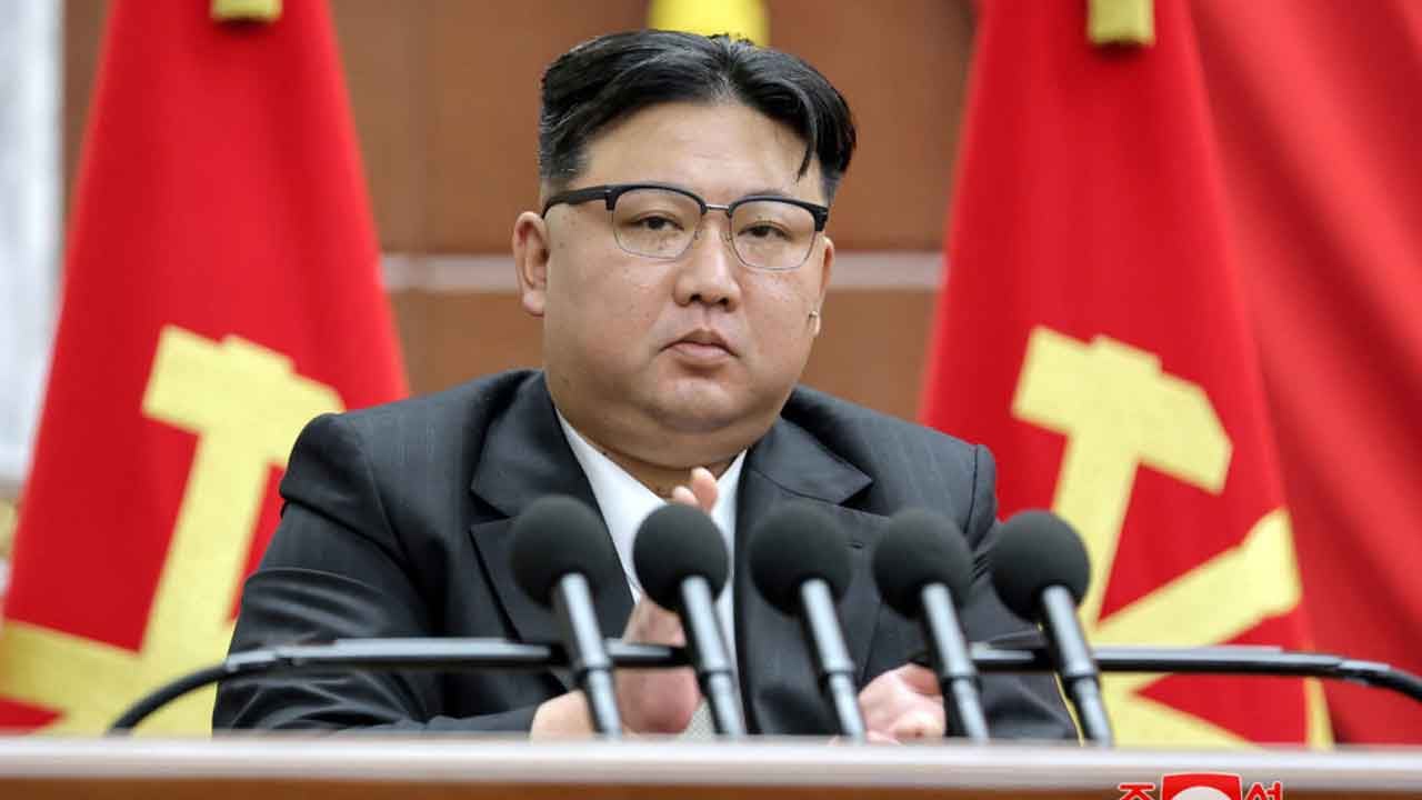 Foto - Kim Jong-un çıldırdı! Anayasayı değiştirdi... Eğer öldürülürse dünyayı yakacaklar