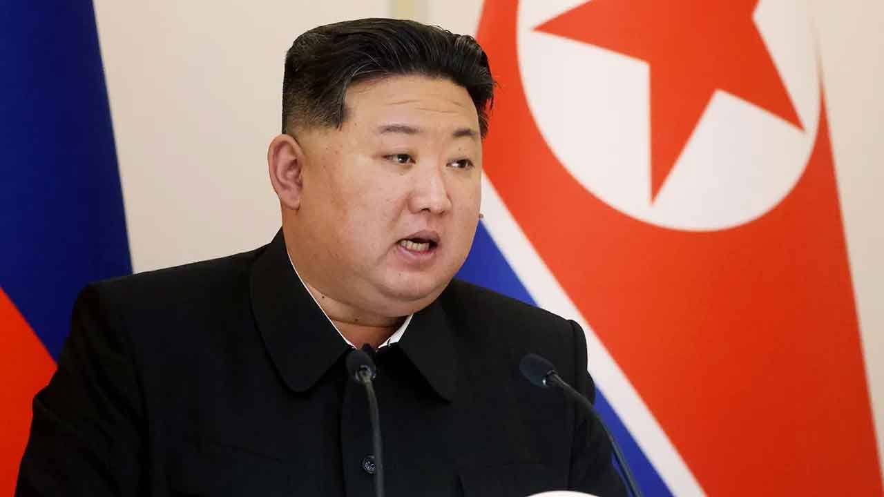 Foto - Kim Jong-un çıldırdı! Anayasayı değiştirdi... Eğer öldürülürse dünyayı yakacaklar