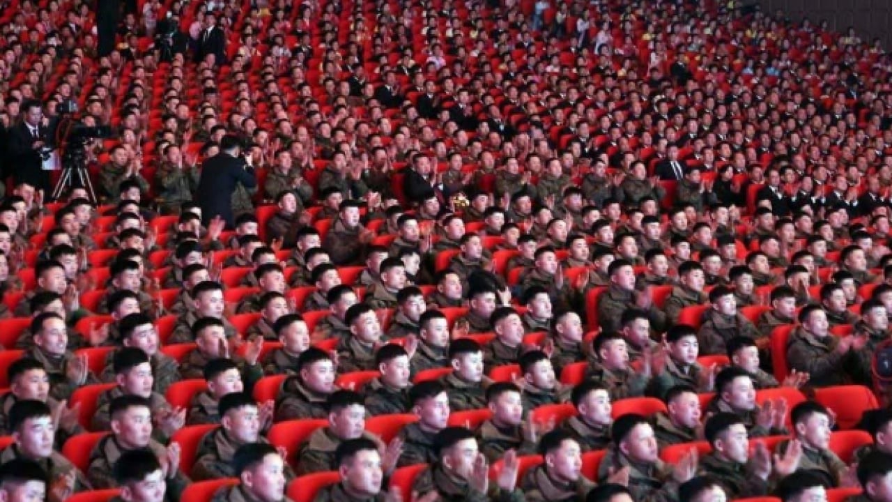 Foto - Kim Jong-un’dan askerlere dikkat çeken karşılama