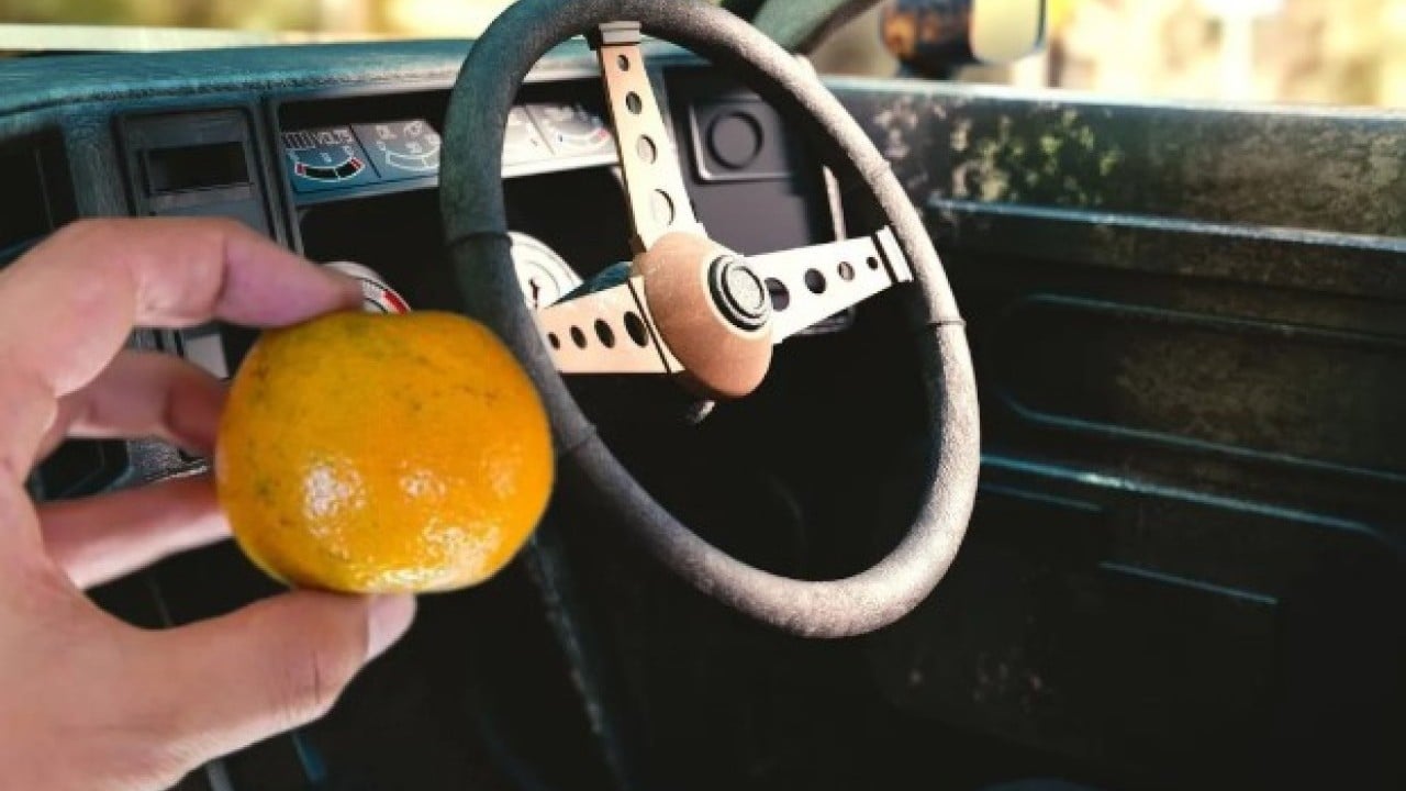 Foto - Kimin aklına gelirdi: Arabanızın içine 1 tane portakal koyun!