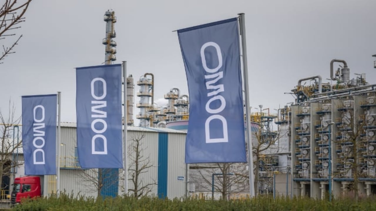 Foto - Kimya devinde büyük şok! Üretimi tamamen durdurdular