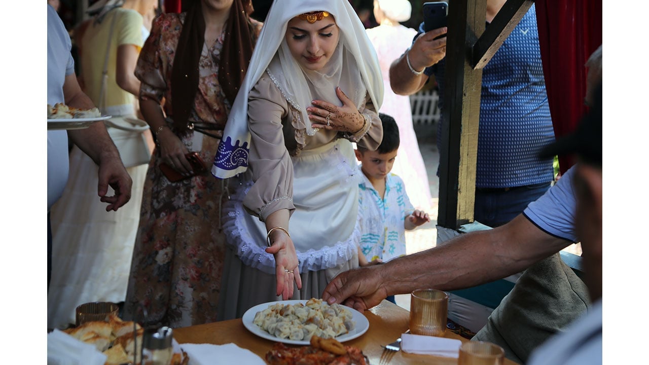 Foto - Kırgızistan’daki Ahıska Türkleri ‘Hınkal Günü’ geleneğini yaşatıyor! İşte anlamı
