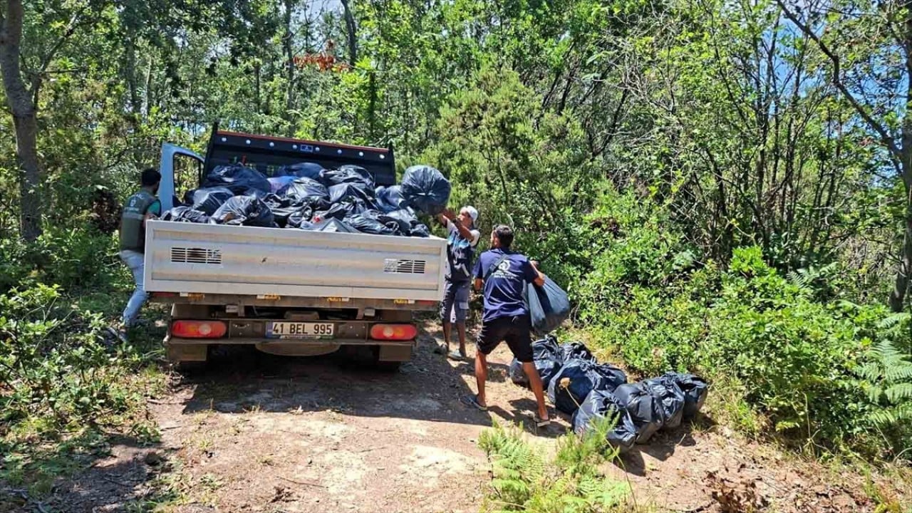 Foto - Kirletmekte üstümüze yok! 50 günde 387 ton atık toplandı