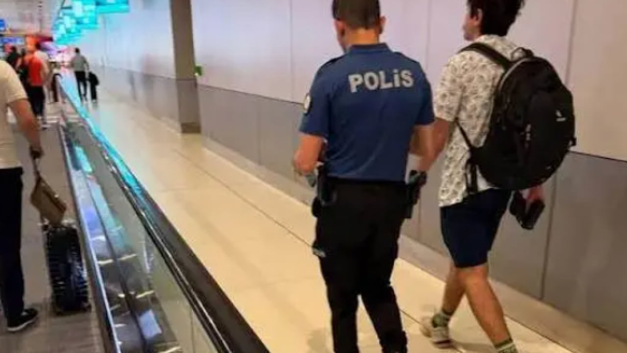 Foto - Sözde komedyenin babası terörist çıktı! Bir polisi şehit etmiş!