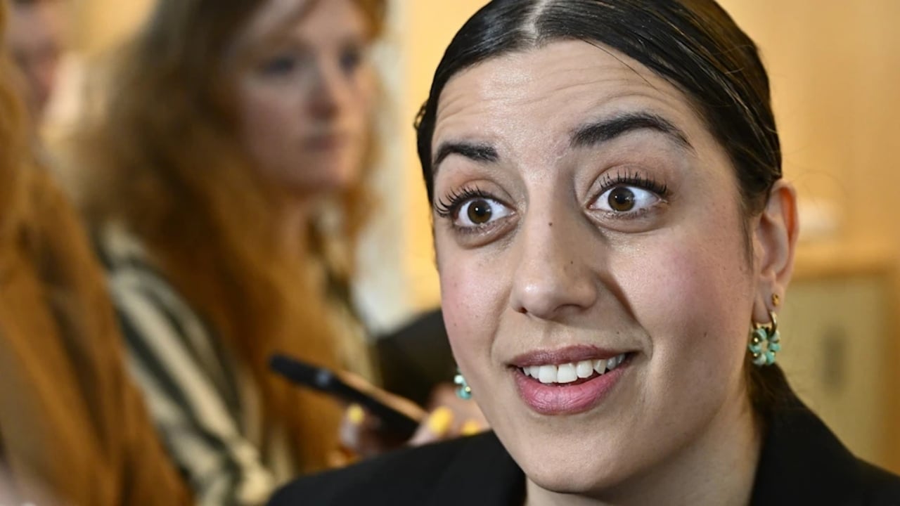 Foto - Kirli yüzler birer birer ifşa oluyor! Ahlaksız bakan, DEM Parti/PKK’nın kuyruğuna takıldı