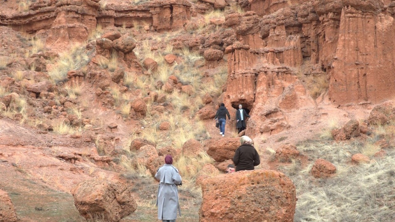 Foto - Kırmızı Periler Diyarı, doğaseverleri atlı safariyle buluşturuyor