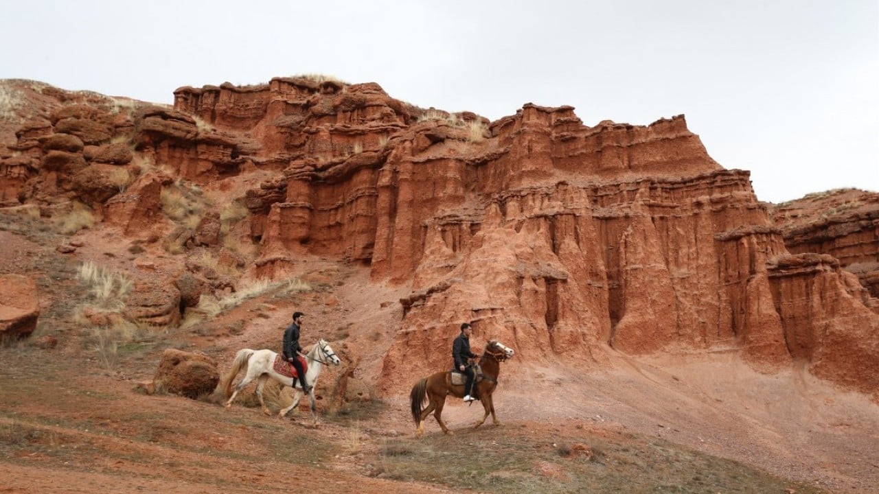 Foto - Kırmızı Periler Diyarı, doğaseverleri atlı safariyle buluşturuyor
