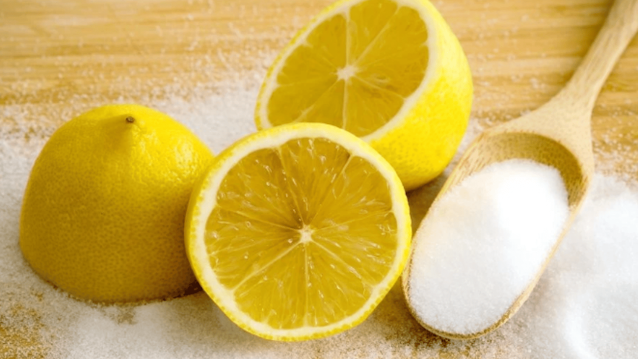 Foto - Kış aylarının kabusuna pratik çözüm! Duvarları küf ve rutubetten temizlemenin doğal yolu