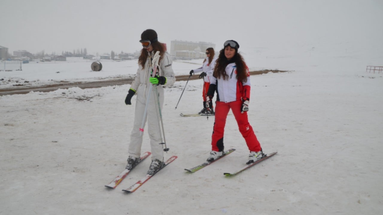 Foto - Kış geldi! Kayak ve outdoor ürünlere talep arttı