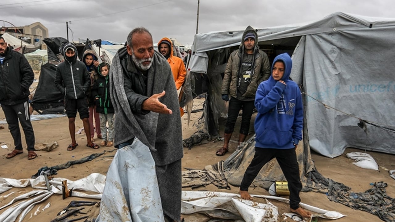 Foto - Gazze’de çocuklar yatak olmadan çadırlarda uyuyor! UNICEF: Kış koşulları hayati tehlike! 