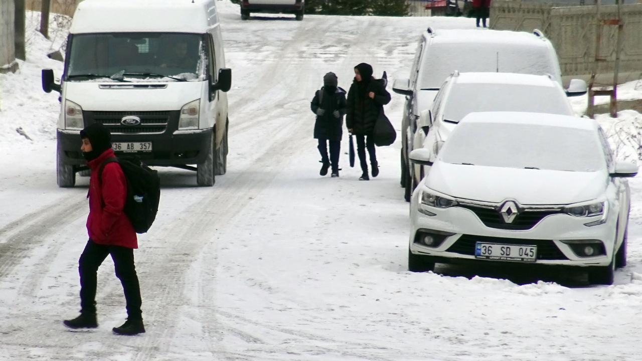 Foto - Kış şartlarında sürücüler neler yapmalı? Karayollarından kritik uyarılar