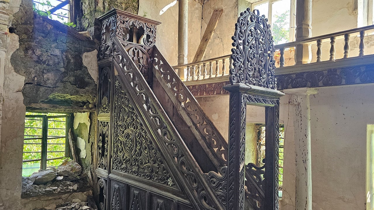 Foto - Kışın kar yağarsa çatısı çökebilir! Artvin’de 175 yıllık cami için acil çağrı
