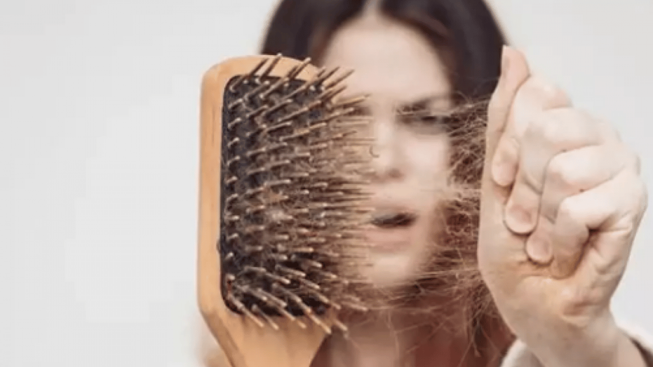 Foto - Saç dökülmesi artıyorsa mutlaka deneyin: En çok uygulanan doğal formül etkisini sürdürmeye devam edecek