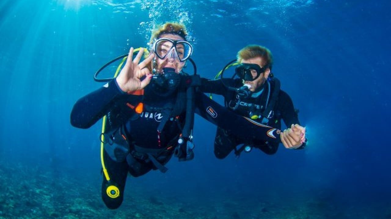 Foto - Kısıtlı alanlar dalışa açıldı Dalış turizmine sevindirici haber Ayvalık’tan geldi