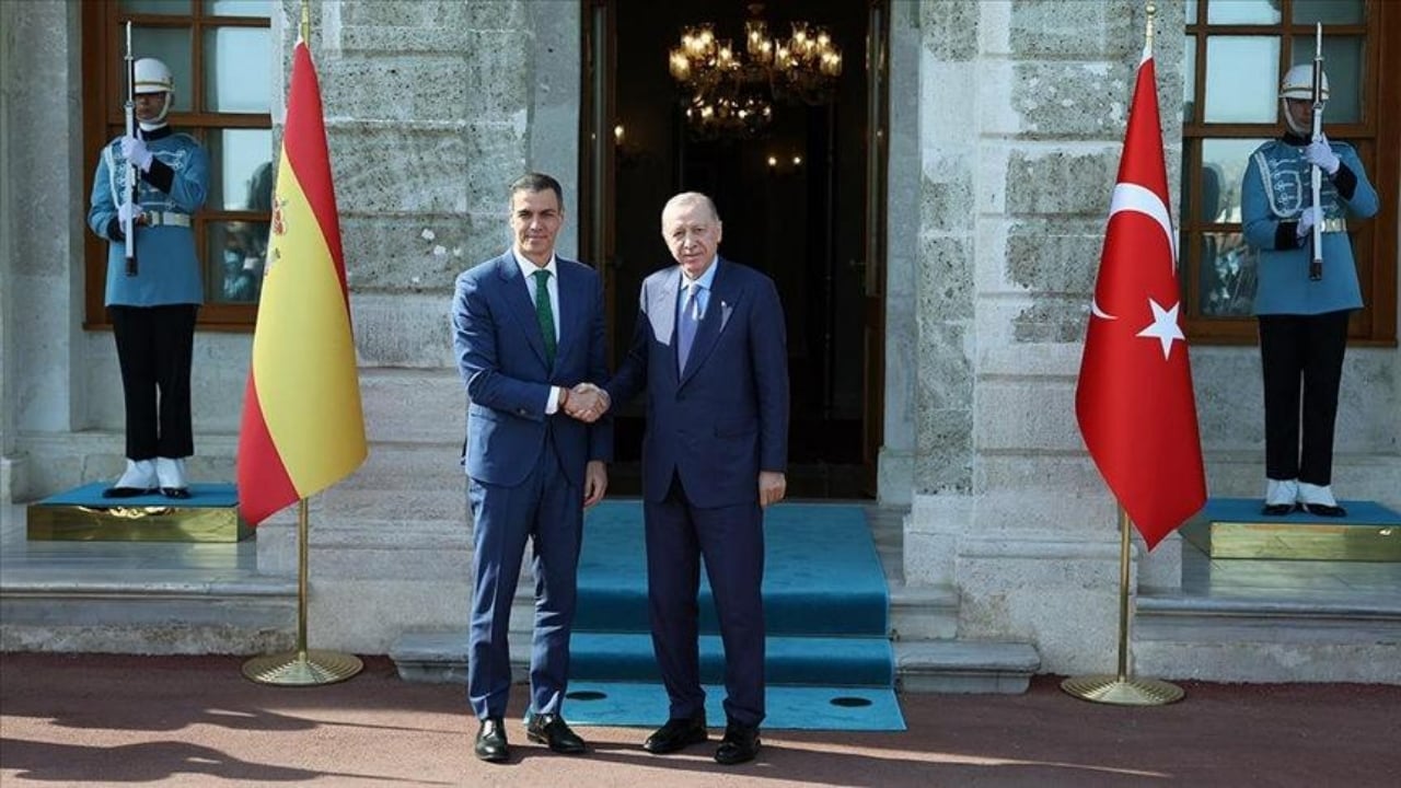 Foto - Kıskançlık krizine girdiler! Türkiye ile İspanya arasındaki 2,6 milyar avroluk dev imza Yunanistan’ı çıldırttı