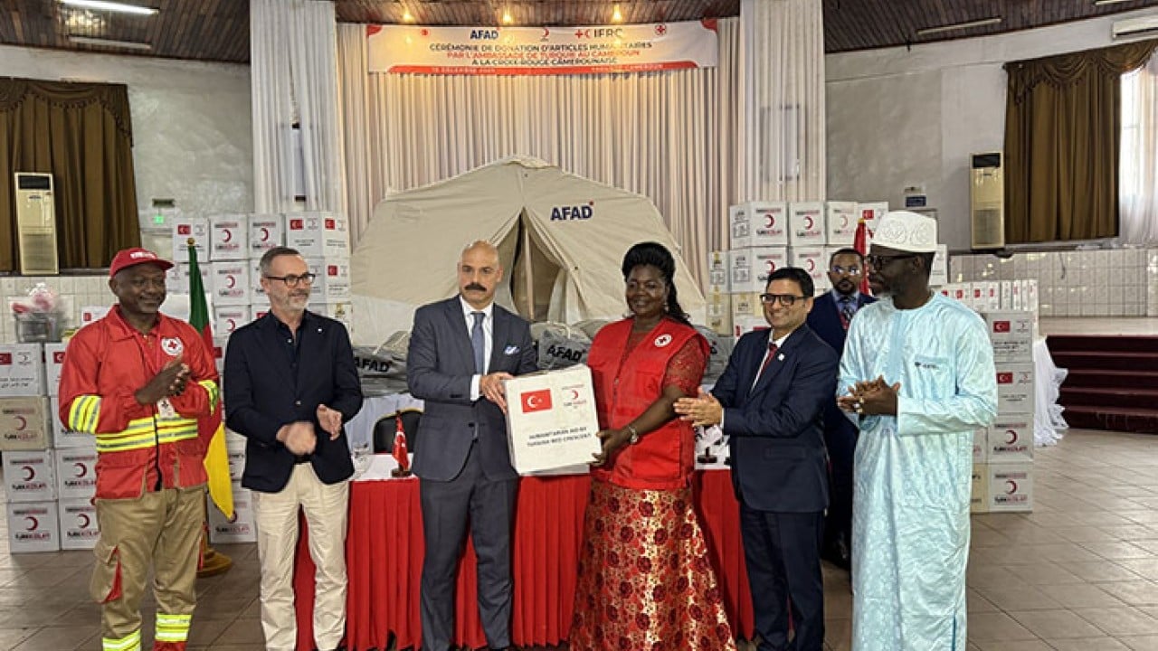 Kızılay'ın eli Kamerun'a kadar uzandı