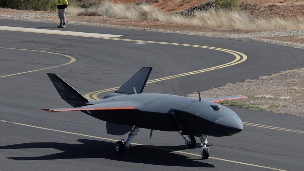 Foto - Kızılelma'yı görüp MQ-28 Ghost Bat'ı acil olarak havalandırdılar! 'Kurgu mu?' tartışmaları patladı