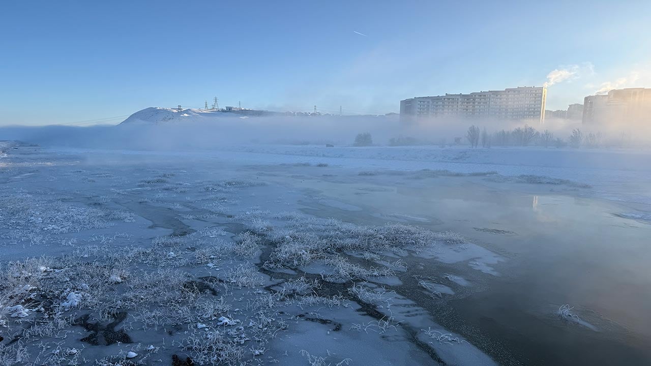 Foto - Kızılırmak adeta dondu kaldı! Sivas'ta termometreler eksi 19'u gördü: Dev nehrin yüzeyi buzla kaplanırken ortaya çıkan görüntüler herkesi şaşırttı